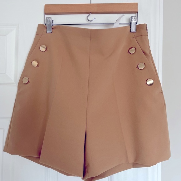 NWOT Zara High Rise Dress Shorts gold buttons - Picture 3 of 9